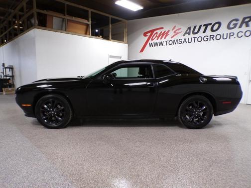 2020 Dodge Challenger SXT