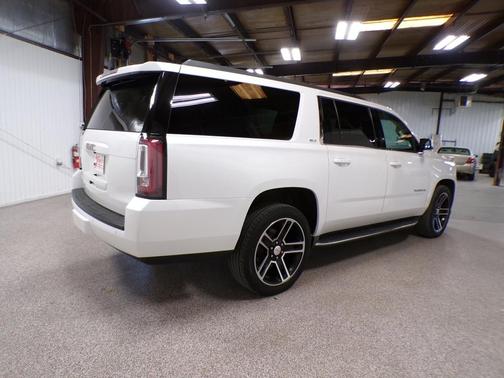 2016 GMC Yukon XL SLT