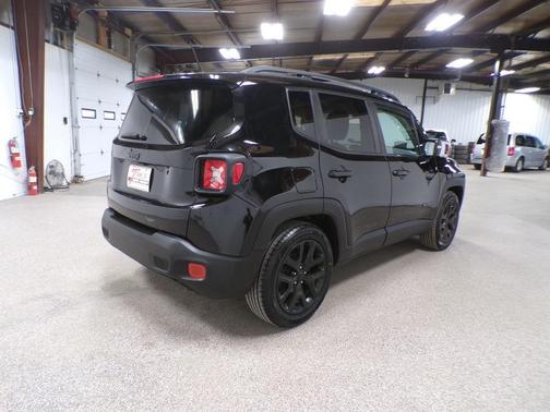 2017 Jeep Renegade Altitude