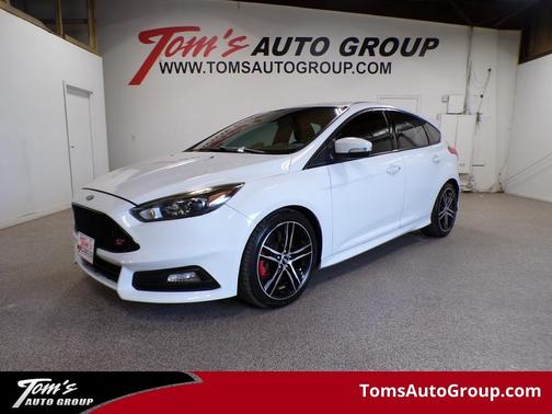 2016 Ford Focus ST Base