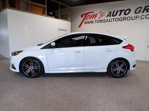 2016 Ford Focus ST Base