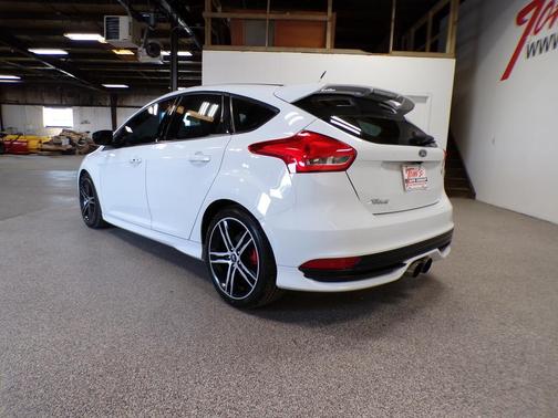 2016 Ford Focus ST Base