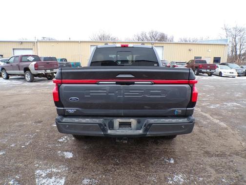 2023 Ford F-150 Lightning LARIAT