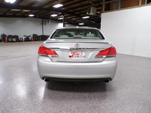 2011 Toyota Avalon Limited