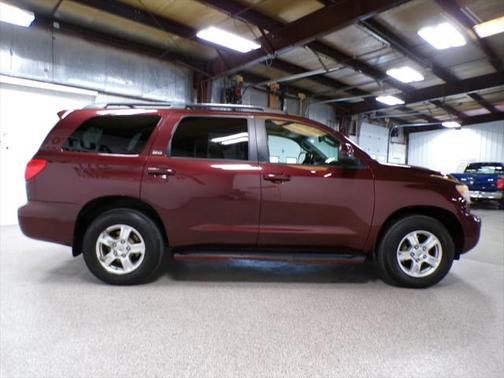 2008 Toyota Sequoia SR5
