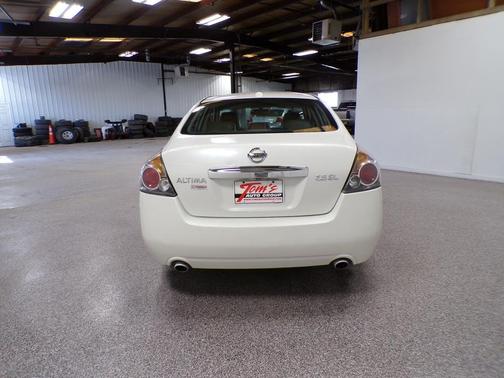 2010 Nissan Altima 2.5 S