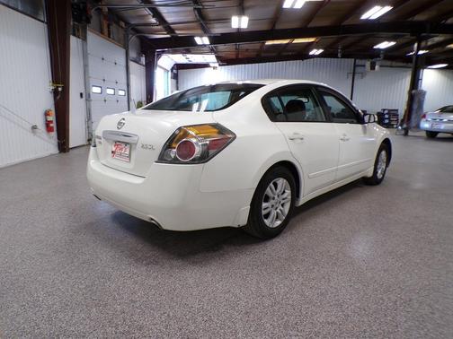 2010 Nissan Altima 2.5 S