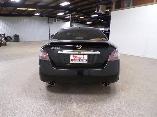 2012 Nissan Maxima SV