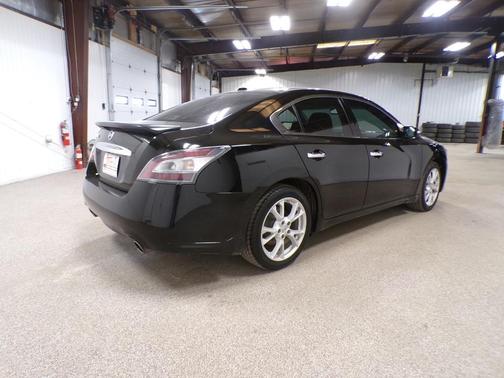 2012 Nissan Maxima SV