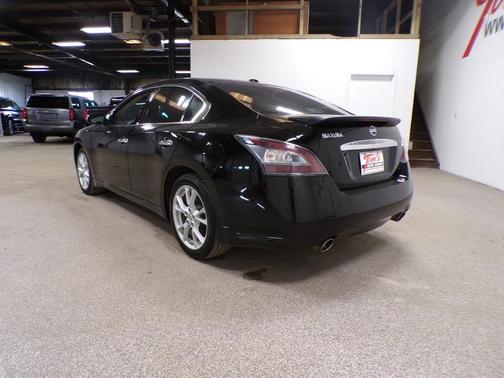 2012 Nissan Maxima SV