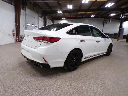 2018 Hyundai SONATA Limited 2.0T