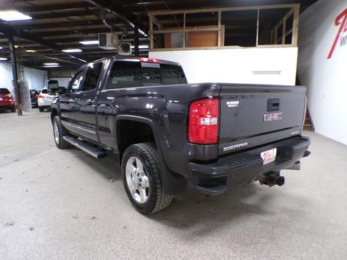 2016 GMC Sierra 2500 Denali
