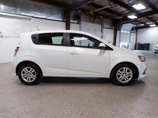 2020 Chevrolet Sonic LT