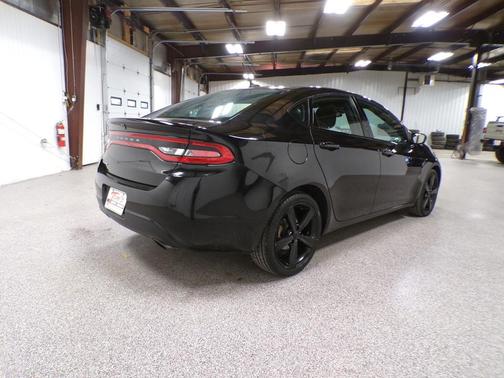 Pitch Black Clearcoat 2016 Dodge Dart SXT