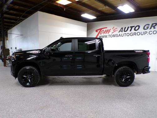 Black 2019 Chevrolet Silverado 1500 Custom Trail Boss