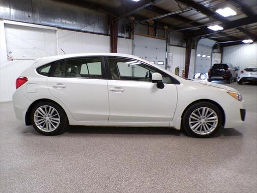 2013 Subaru Impreza 2.0i Premium