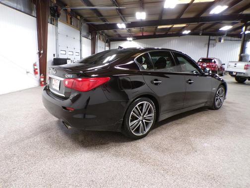 2014 INFINITI Q50 Hybrid Sport