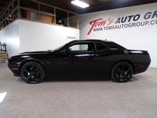 2017 Dodge Challenger R/T