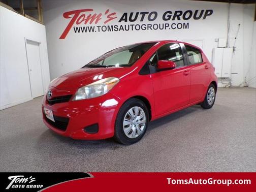 2013 Toyota Yaris LE