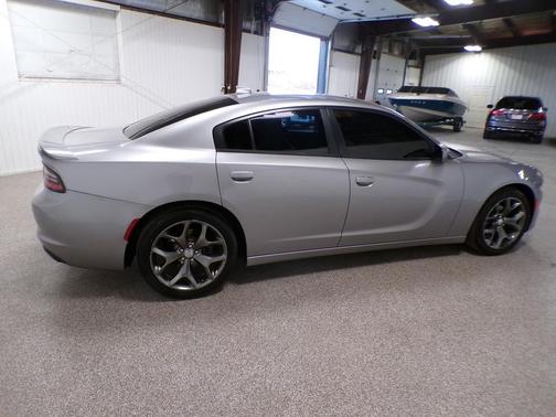 2015 Dodge Charger SXT