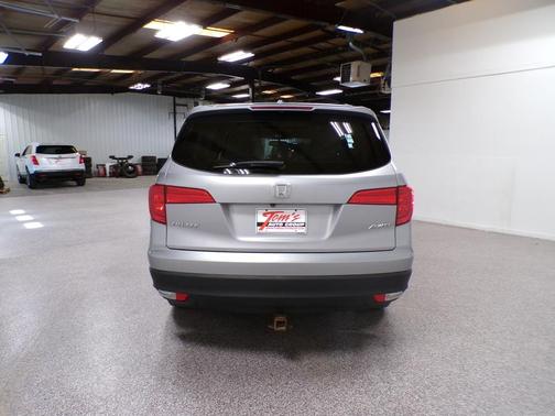 Lunar Silver Metallic 2016 Honda Pilot EX-L