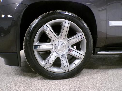 2017 Cadillac Escalade ESV Luxury