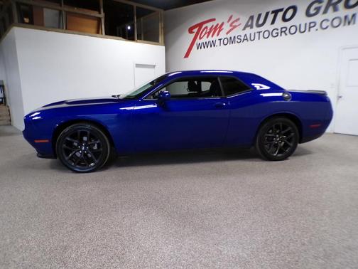 2021 Dodge Challenger SXT