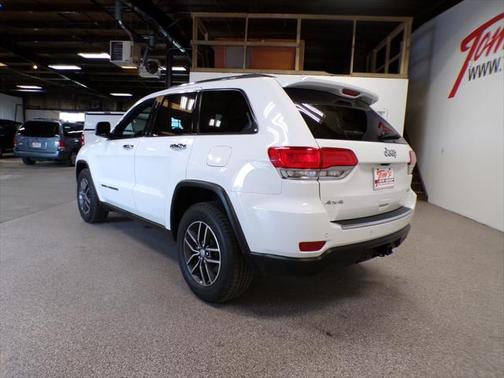 2017 Jeep Grand Cherokee Limited X