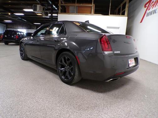 2021 Chrysler 300 S