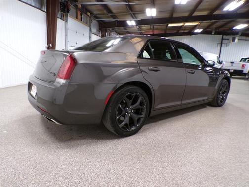 2021 Chrysler 300 S