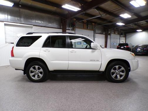 White 2006 Toyota 4Runner Limited