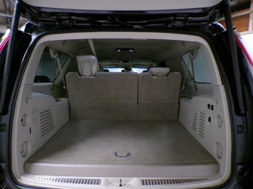 2017 Cadillac Escalade ESV Luxury