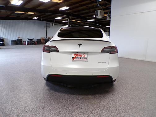 White 2020 Tesla Model Y Performance