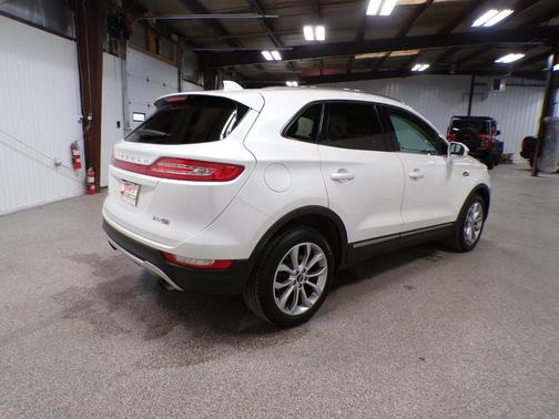 2016 Lincoln MKC Select