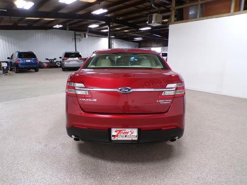 2018 Ford Taurus Limited