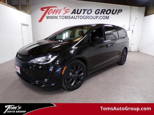 2019 Chrysler Pacifica Touring Plus