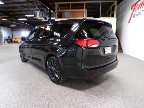2019 Chrysler Pacifica Touring Plus