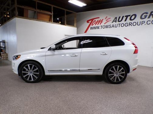 2017 Volvo XC60 T6 Inscription