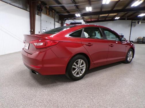 2016 Hyundai SONATA 2.4