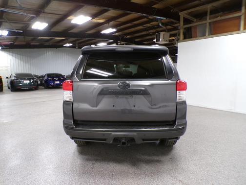 Magnetic Gray Metallic 2012 Toyota 4Runner SR5
