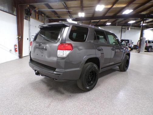 Magnetic Gray Metallic 2012 Toyota 4Runner SR5