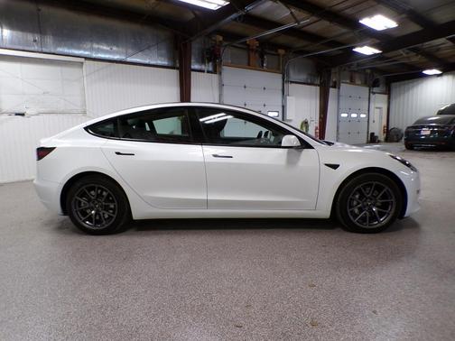 White 2023 Tesla Model 3 Base