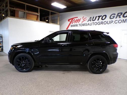2017 Jeep Grand Cherokee Altitude
