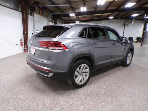 2020 Volkswagen Atlas Cross Sport 3.6L V6 SE w/Technology