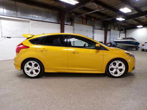 2013 Ford Focus ST Base