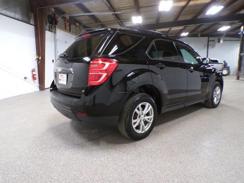 Mosaic Black Metallic 2017 Chevrolet Equinox LT