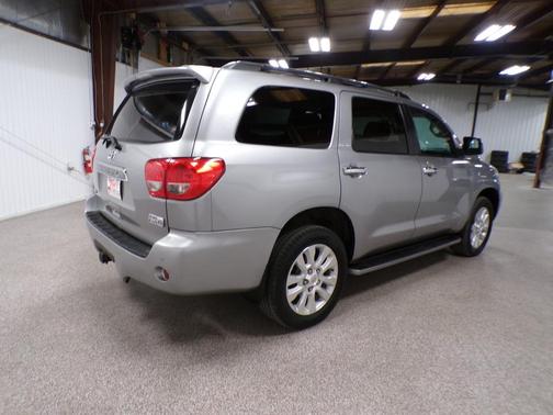 2008 Toyota Sequoia Platinum