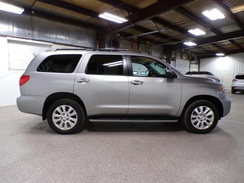 2008 Toyota Sequoia Platinum