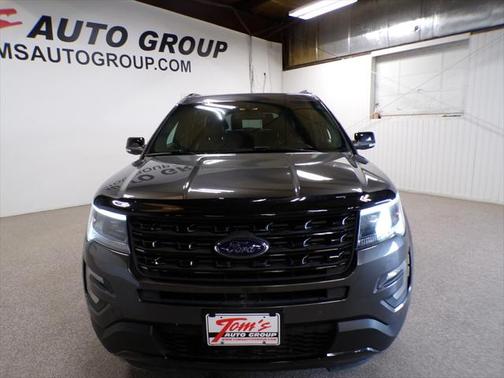 2017 Ford Explorer sport