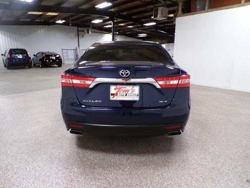 2013 Toyota Avalon XLE